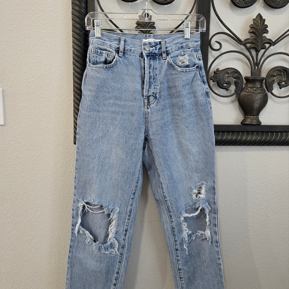 PacSun High Rise Ripped Straight Leg Jeans - Picture 3 of 10